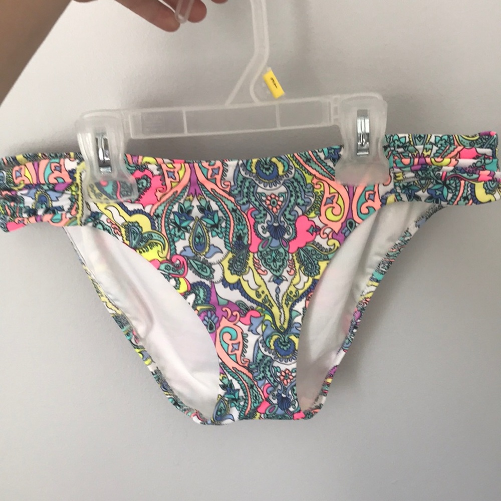 Victoria’s Secret bikini bottoms